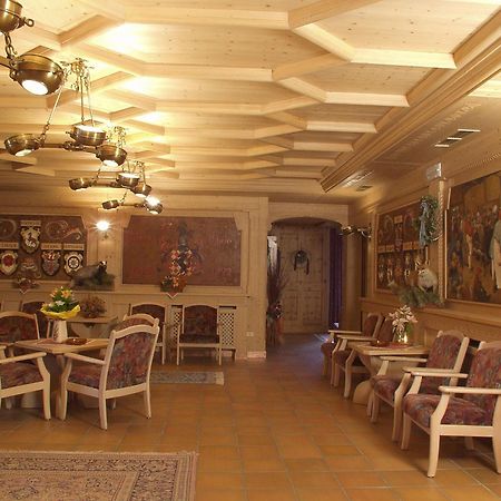 Hotel Villa Jolanda Ziano di Fiemme Exteriér fotografie